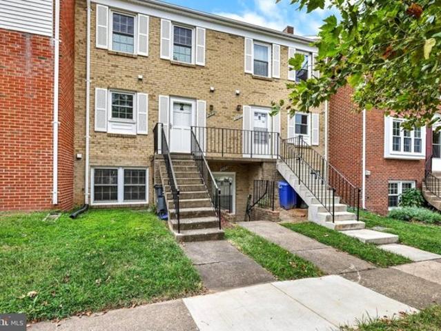 Condo for sale in Sterling, Virginia