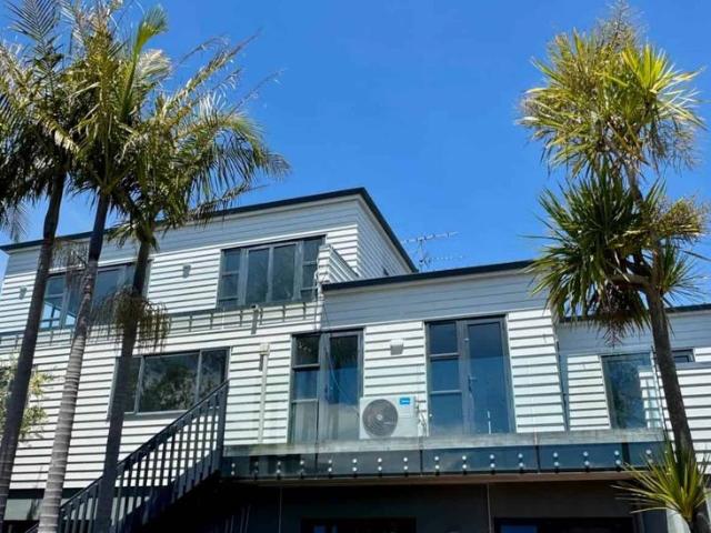 House for rent in Awhitu, Oroua County