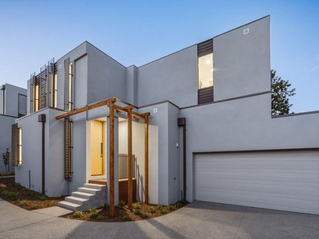 Townhouse for sale in Camerons Creek, Victoria