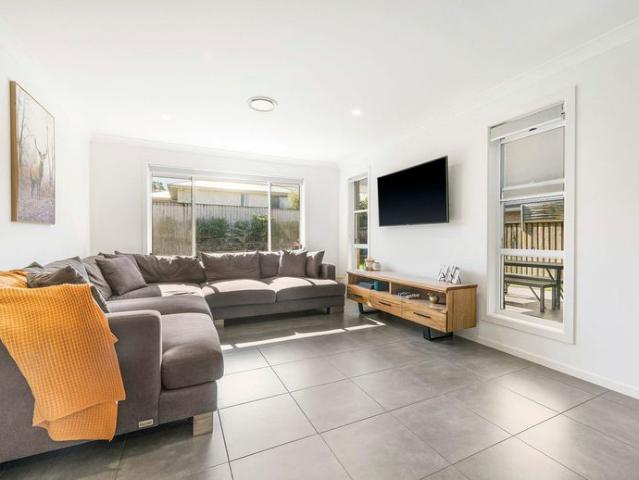 House for rent in Thrumster, New South Wales