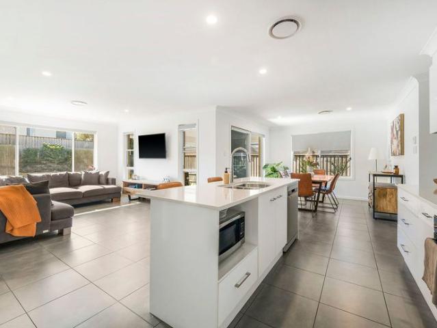 House for rent in Thrumster, New South Wales