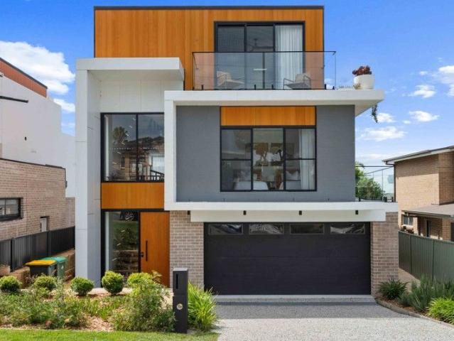House for sale in Pinny Beach, New South Wales