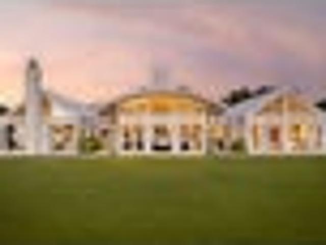 House for sale in Otakou