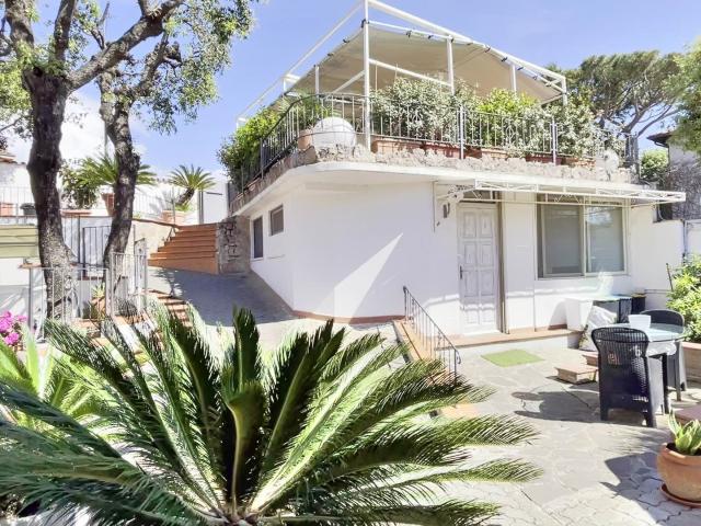 Casa in vendita a San Vincenzo, Toscana