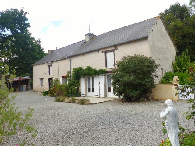 Maison vente à Pontivy, Bretagne