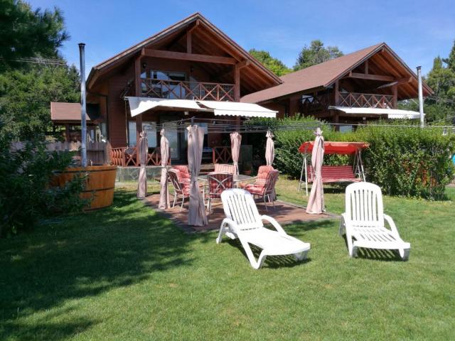 A Minutos De Pucón Orilla De Lago/, Pucón