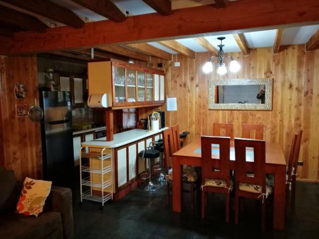 A Minutos De Pucón Orilla De Lago/, Pucón