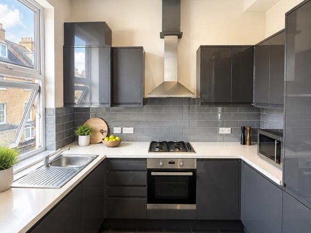 Apartment for rent in London Borough of Wandsworth, Greater London