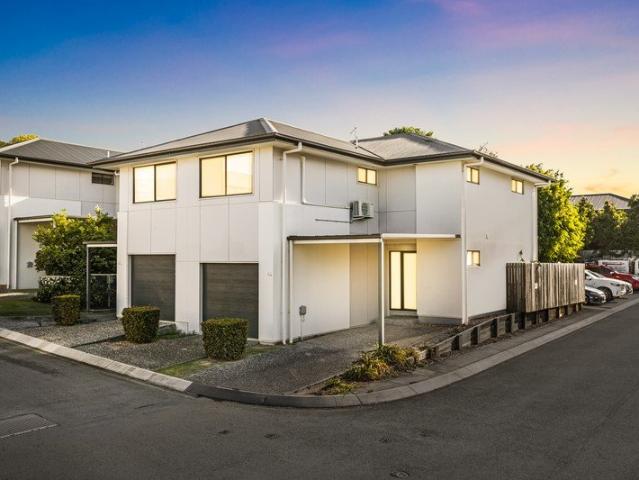 Townhouse for sale in Toombul, Queensland