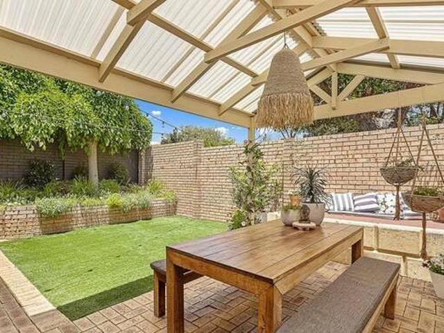 House for rent in Cockburn, Western Australia