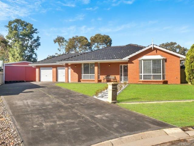 House for sale in Parafield Gardens, Adelaide