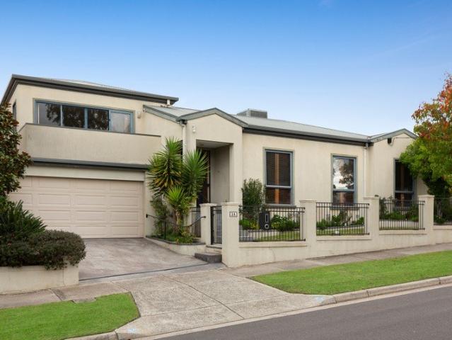 Townhouse for sale in Camerons Creek, Victoria