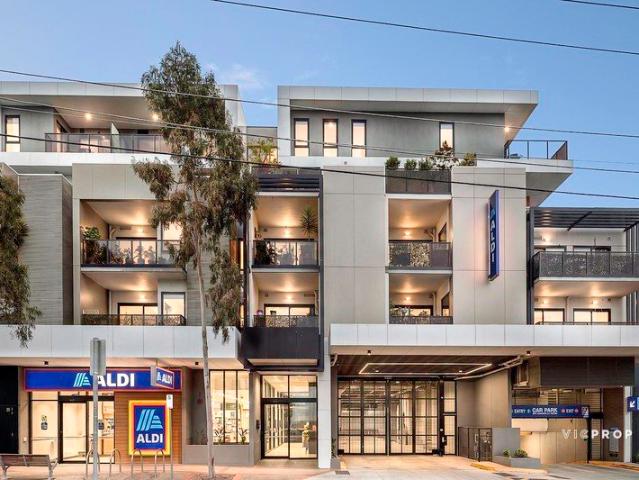 Apartment for sale in Jackson Court Shopping Centre, Melbourne