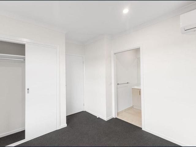 Townhouse for rent in Camerons Creek, Victoria