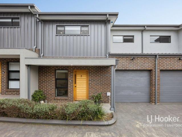Townhouse for sale in Sydney, New South Wales