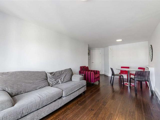 Apartment for rent in Norbiton, Greater London