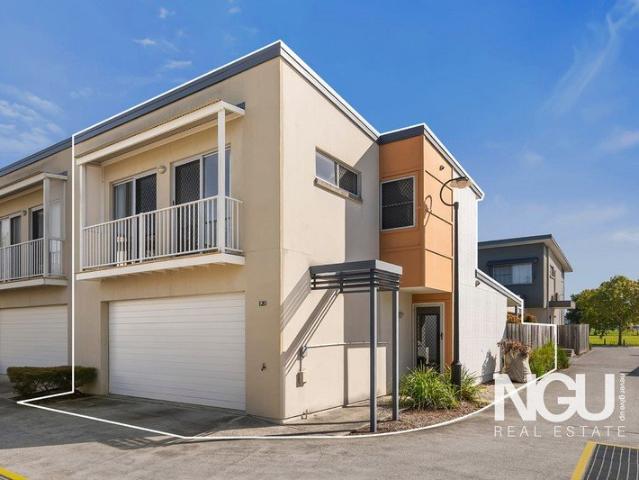 Townhouse for sale in Toombul, Queensland