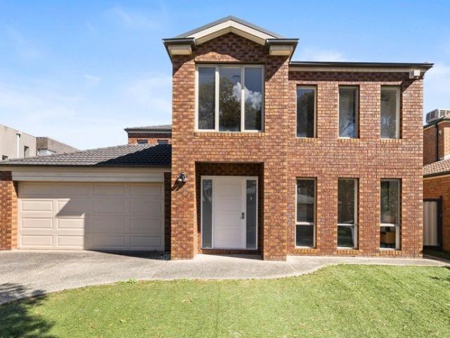House for sale in The Pinnacle, Melbourne
