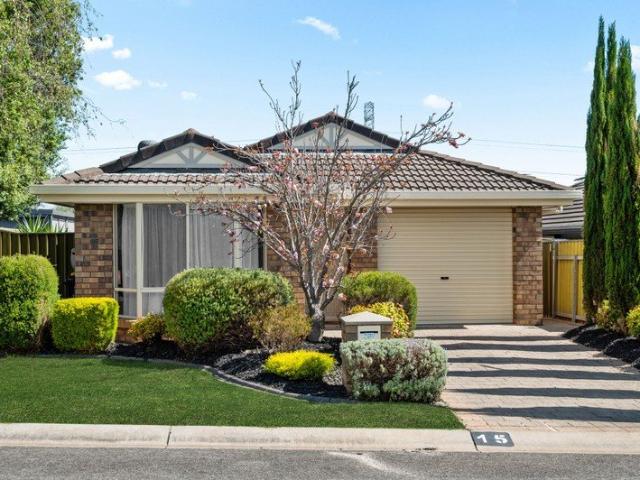 House for sale in Aberfoyle Park, Adelaide