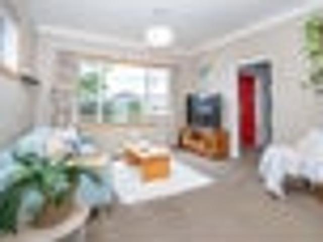 House for sale in Bader, Hamilton City
