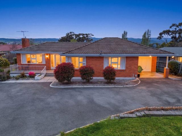 House for sale in Riverside, Launceston