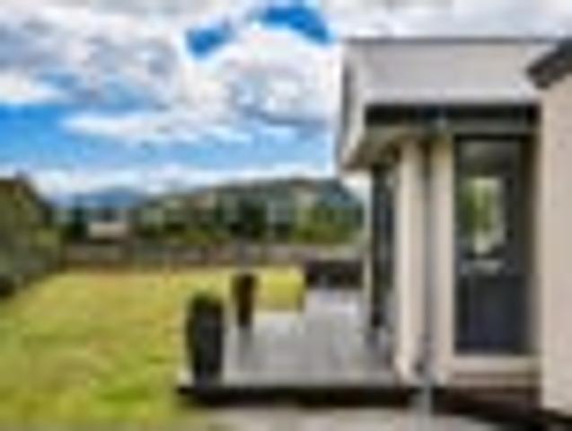 House for sale in Otakou