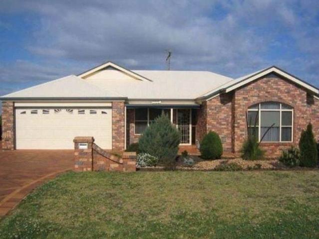 House for rent in Highfields, Queensland