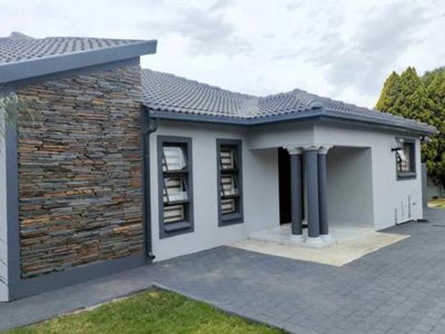 House for sale in Centurion, Heuweloord