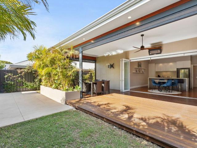 House for sale in Alfred Cove, Western Australia
