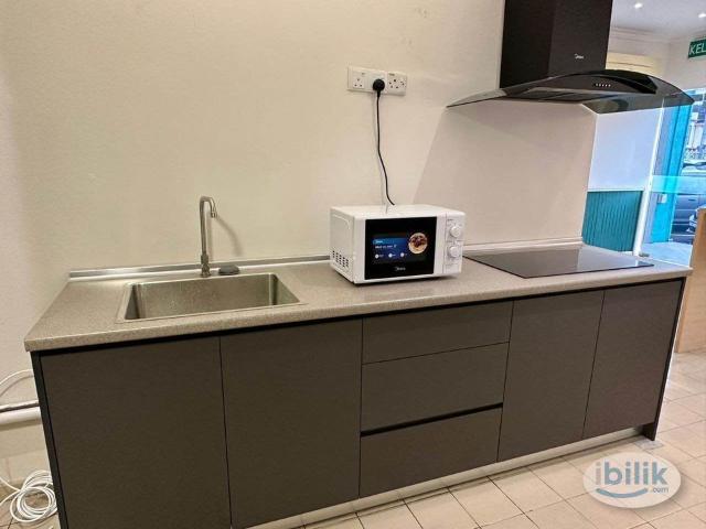 Room for rent in Petaling, Damansara Damai