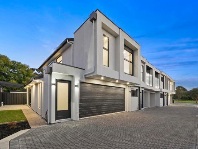Townhouse for sale in Horseshoe Creek, South Australia