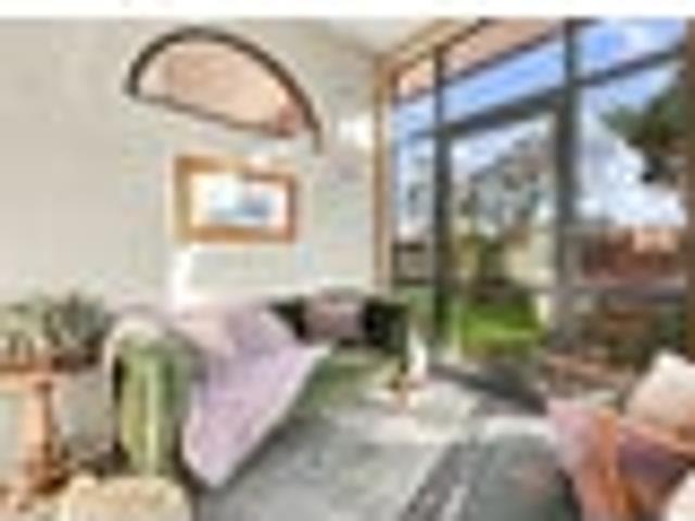 House for sale in Otakou