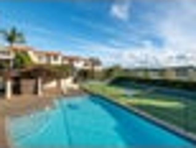 Townhouse for sale in Sunnynook