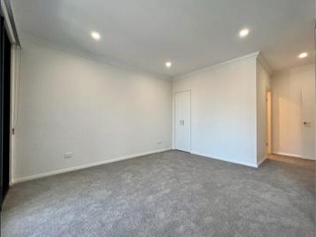 Townhouse for rent in Sydney, New South Wales