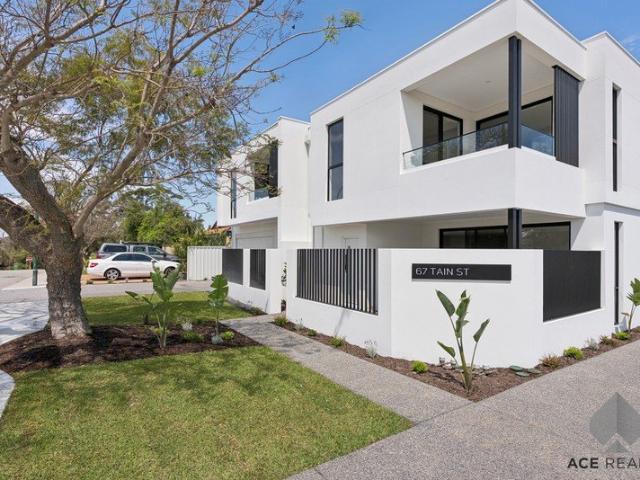 Townhouse for sale in Ardross, City of Melville