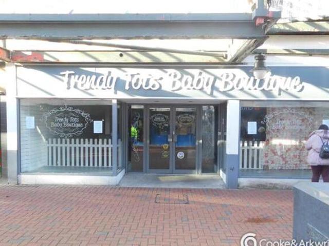House for rent in Lyons, Greater London