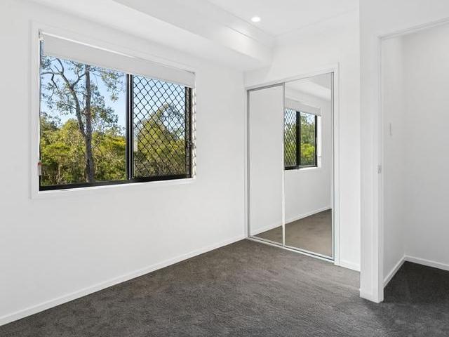 Townhouse for rent in Toombul, Queensland