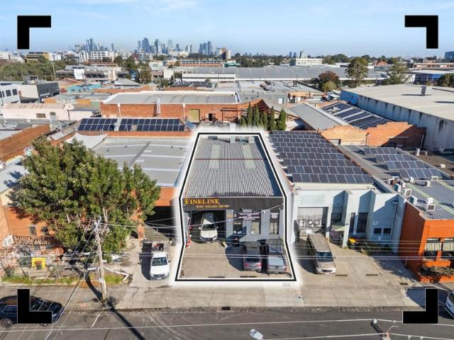 Warehouse for rent in Camerons Creek, Victoria