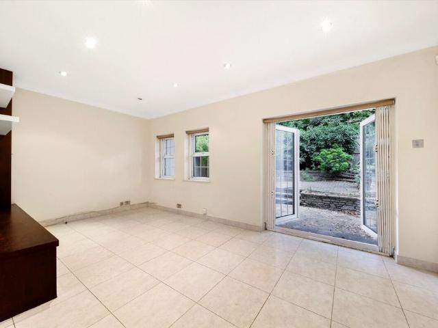 House for rent in St. John's Wood, Greater London