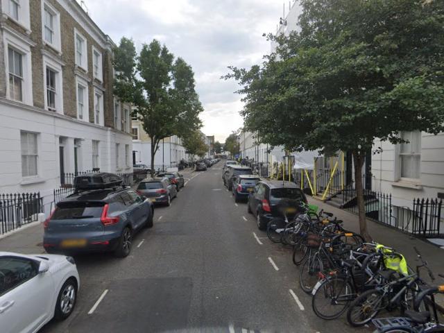 Room for rent in Lot's Village, Greater London
