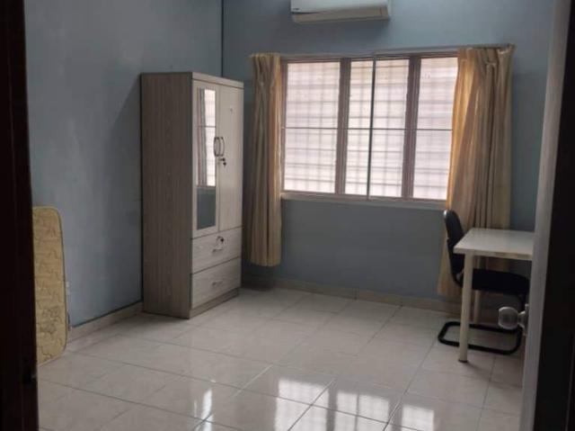 Room for rent in Petaling, Subang Jaya