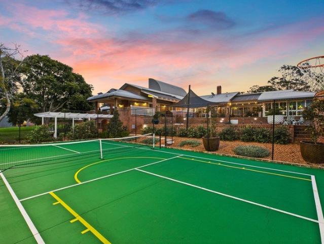 Cottage for sale in Jilliby, New South Wales