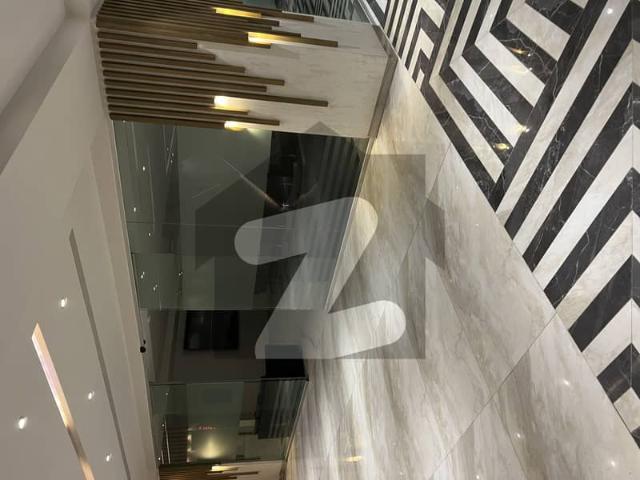 Office for rent in Faisalabad, Islamabad Capital Territory