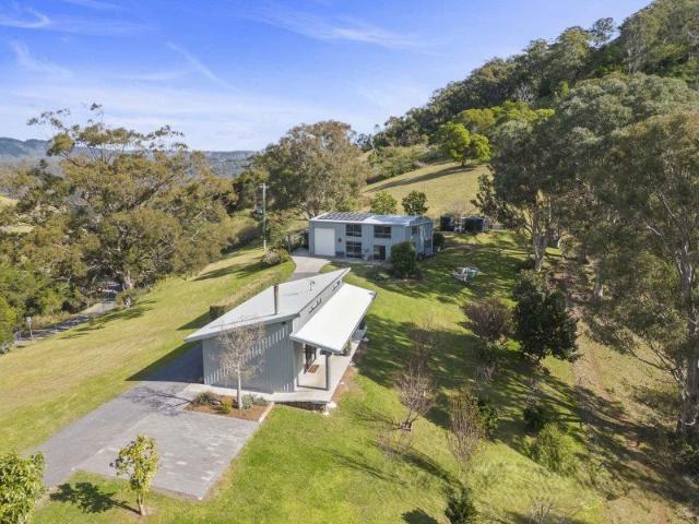 Cottage for sale in Wollongong West, New South Wales