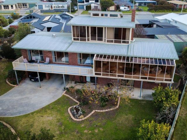 House for sale in Shearwater, Tasmania