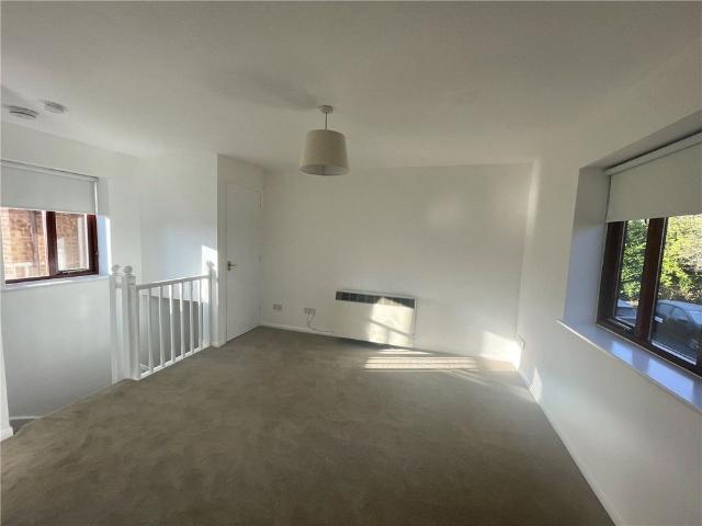 House for rent in Elmsbrook, Evershot