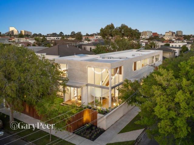 House for sale in Caulfield North, Melbourne