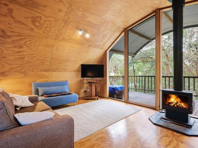 House for sale in Victoria
