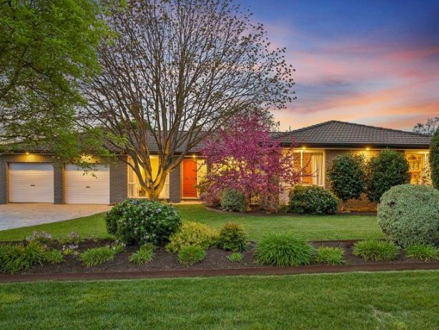 House for sale in Jerrabomberra, Queanbeyan
