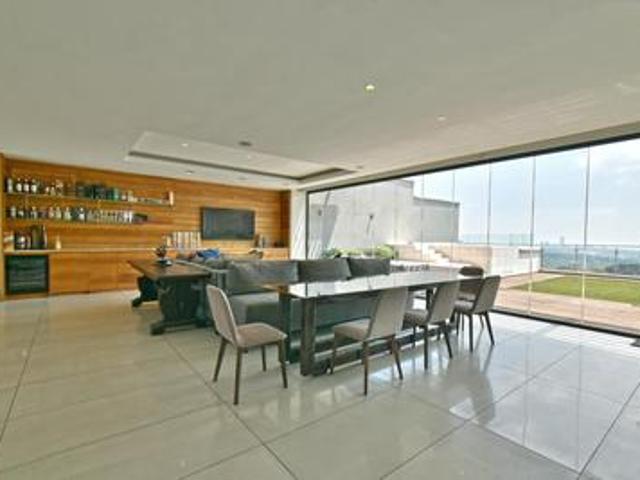 Apartment for sale in Vosloorus, Gauteng